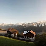 Fernblick - Panoramic View Chalet Beatenberg